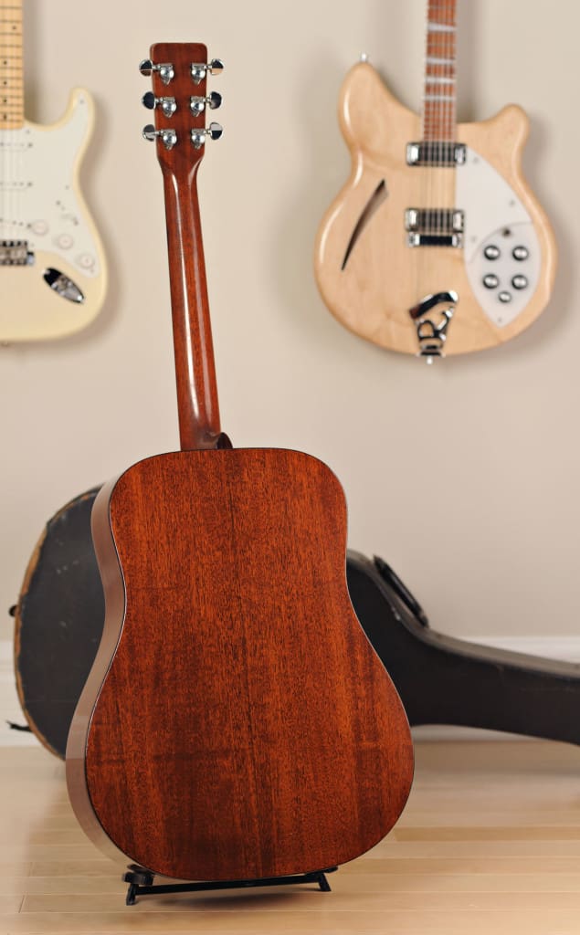 Martin D18 マーティン Catch of the Day: 1966 Martin D-18 - Fretboard Journal