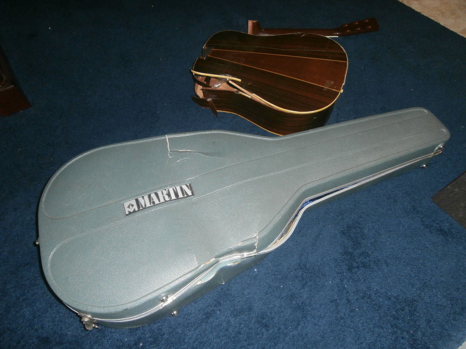 Martin D35  1975 ヴィンテージ Catch of the Day: 1975 Martin D-35 - Fretboard Journal